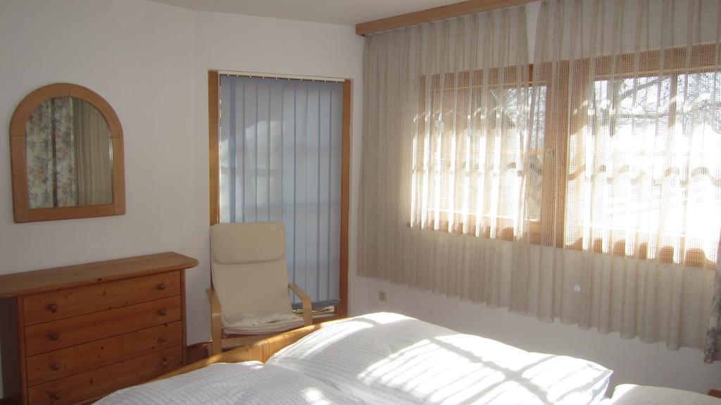 באד קליניקירשהיים Ferienhaus Stiglitzweg חדר תמונה